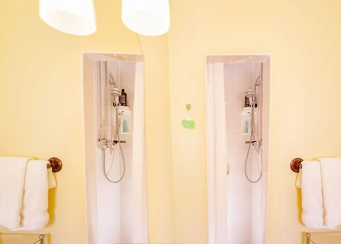 住宿加早餐酒店 The Harp 3*